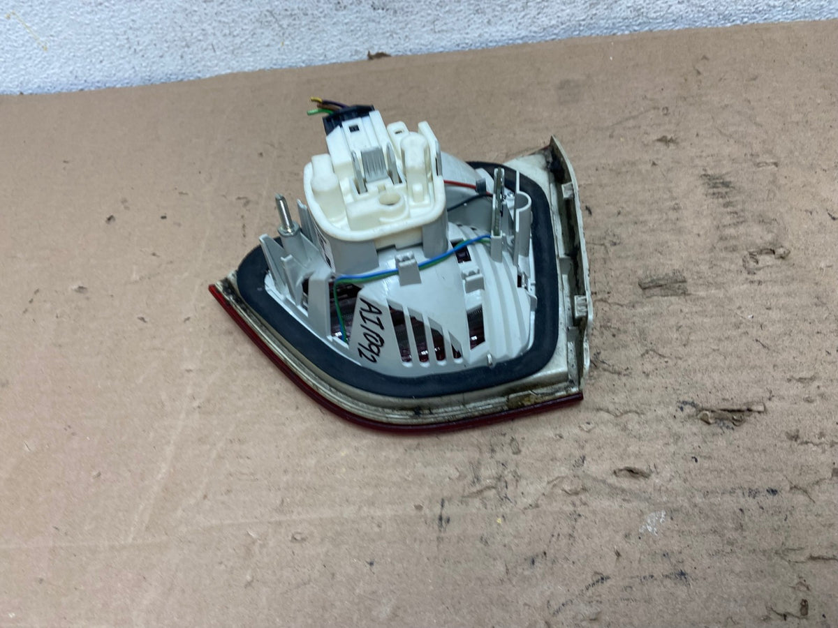 2009 2010 2011 BMW 3 328i 335i E90 Left Driver LH Tail Light Inner AI1092 LK5