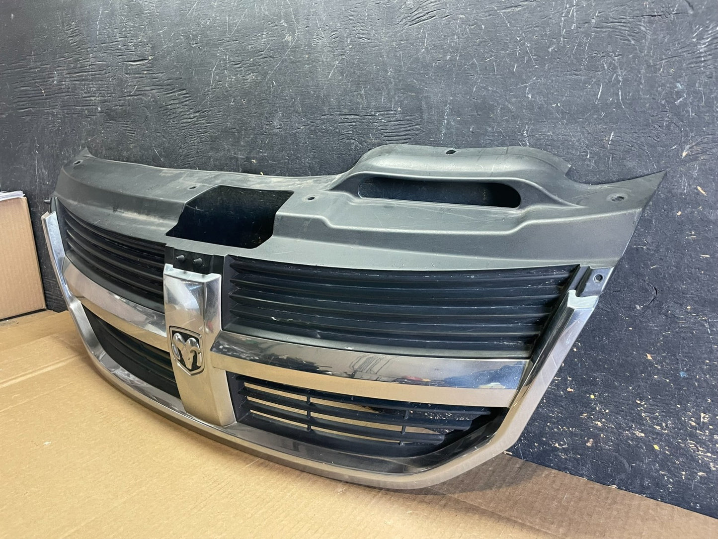 2009 to 2010 Dodge Journey Chrome Front Upper Grill Grille OEM AB2986 DG5