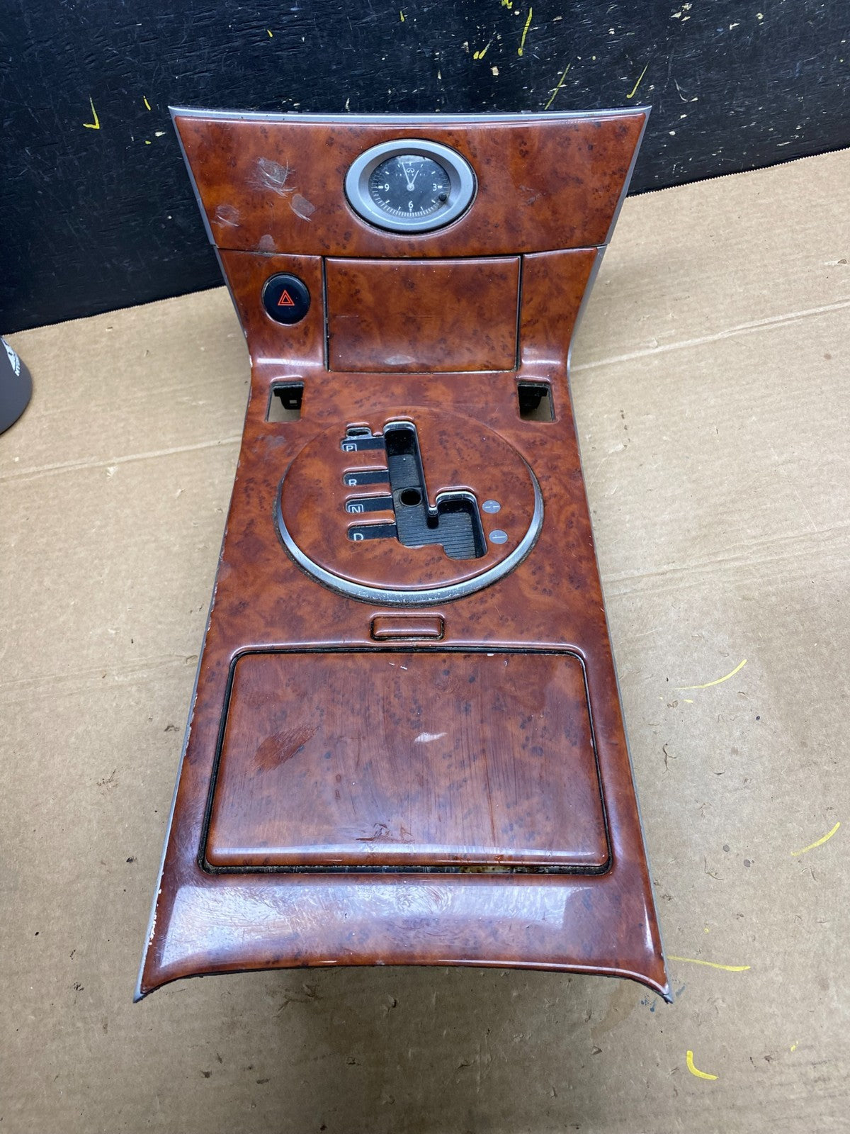 2003 - 2006 Infiniti FX35 FX45 Center Console Shifter Panel Trim OEM W6581 DG0