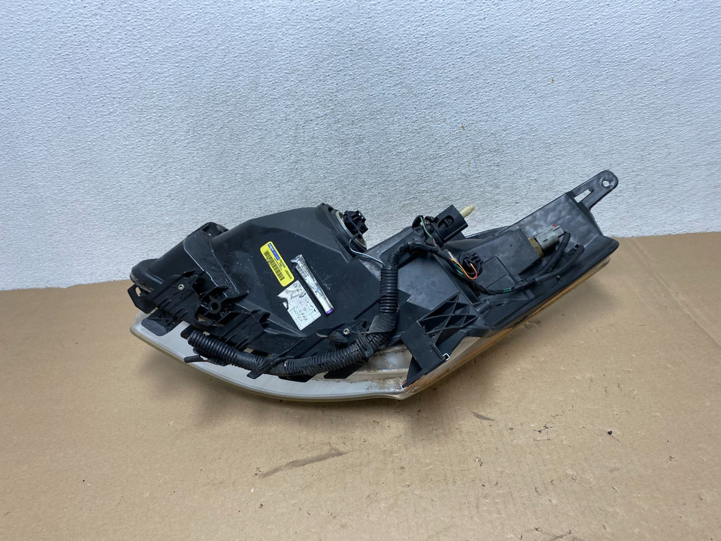 Sedan 2010 2011 2012 Nissan Altima Headlight Right Passenger Rh AG3428 DW7
