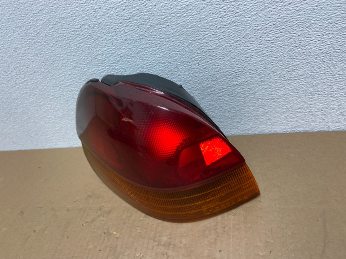 1995 to 1999 Subaru Legacy Outback Left Driver LH Tail Light AB6481 DG1