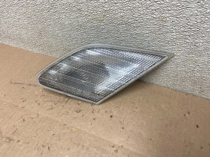 2000 2001 2002 Toyota Avalon Right Passenger Side Inner Tail Light Oem AA0530 DW1