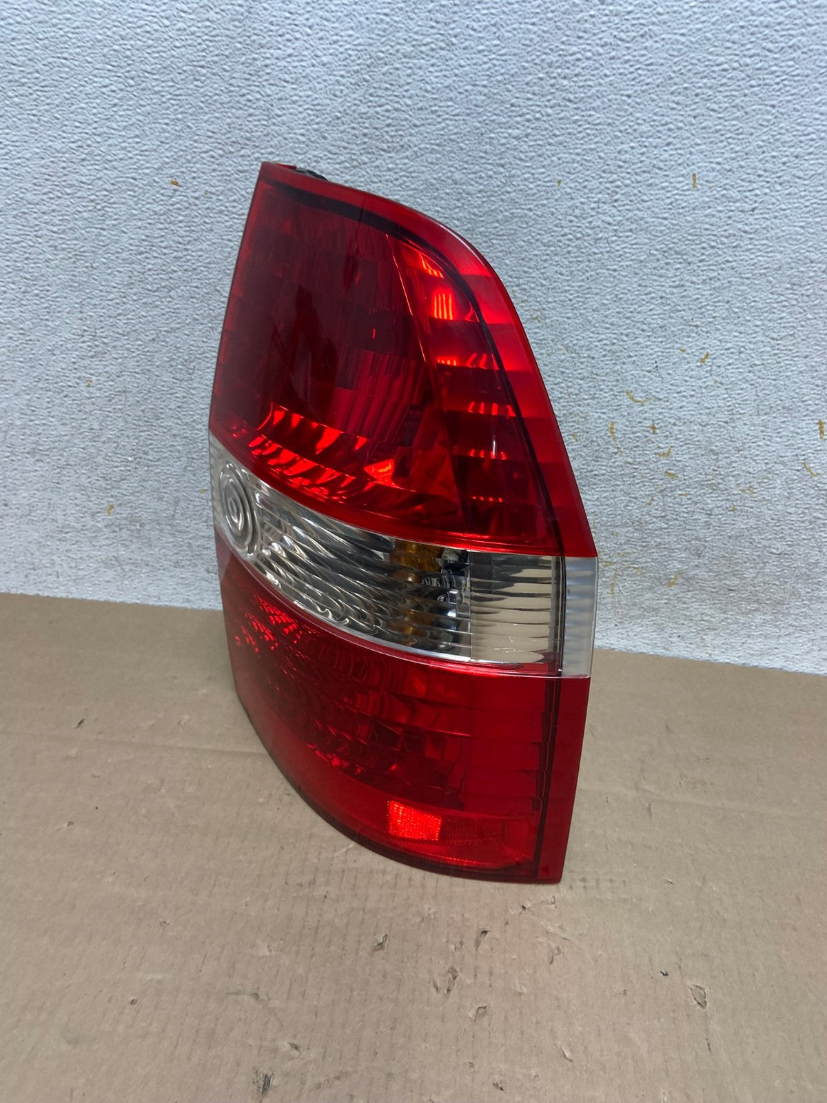 2001 2002 2003 Acura Mdx Right Passenger Rh Side Tail Light AI2153 LK1