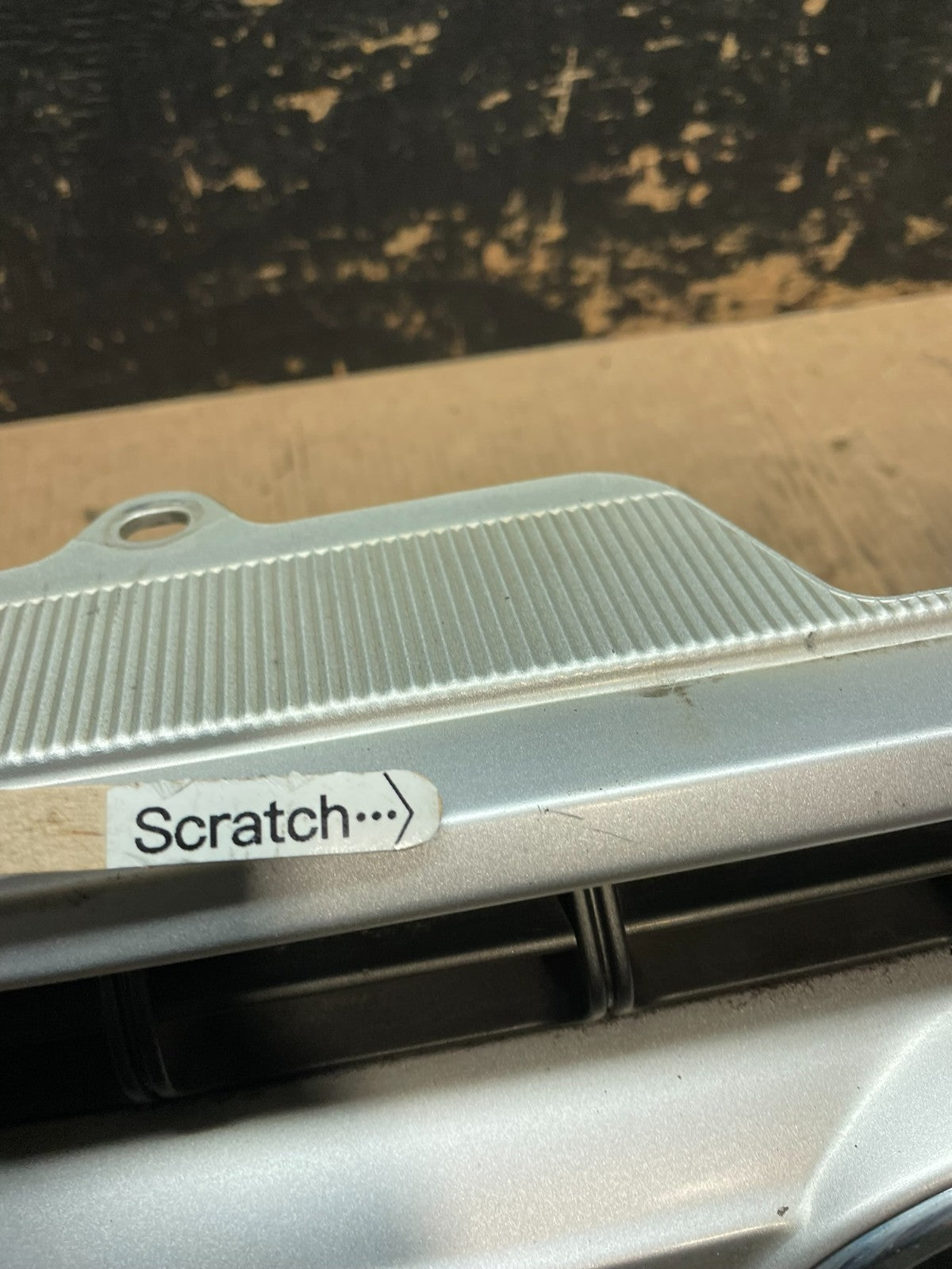 2001 to 2003 Toyota Highlander Front Upper Grille Grill With Emblem OEM Z8085 DG8