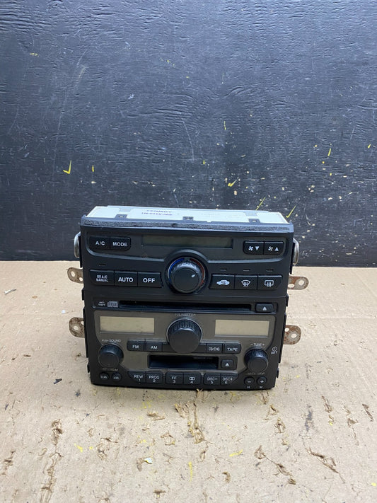 2003-2005 Honda Pilot Center Radio AM CD Player Climate Control U5563 DG0