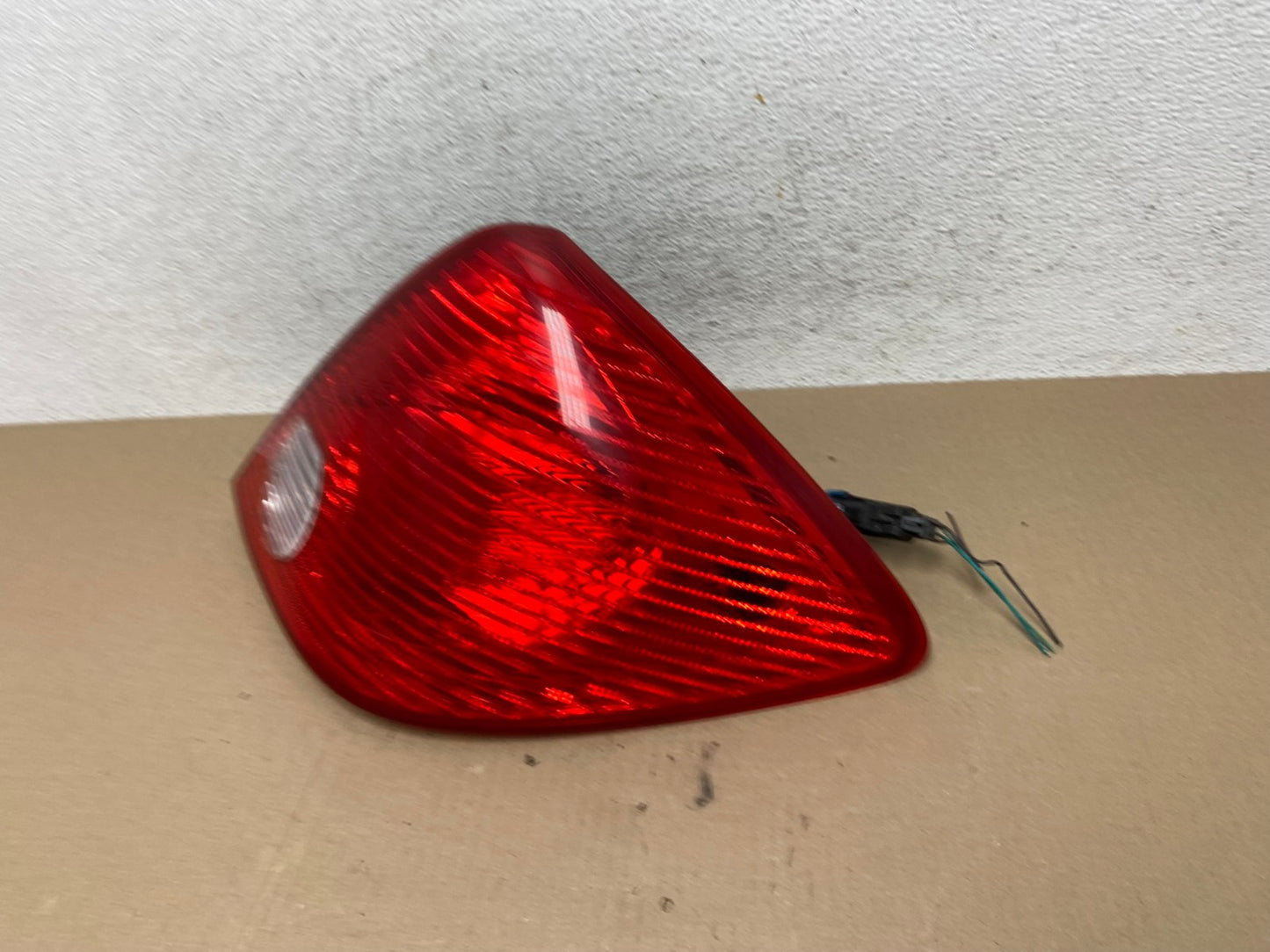 2005-2010 Pontiac G6 Sedan Right Passenger Side Tail Light AE6939 LK1