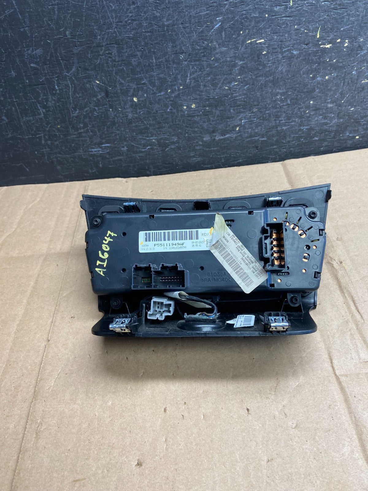 2011-2014 Chrysler 200 Heater AC Climate Switch Temperature Control ai6048 DG3