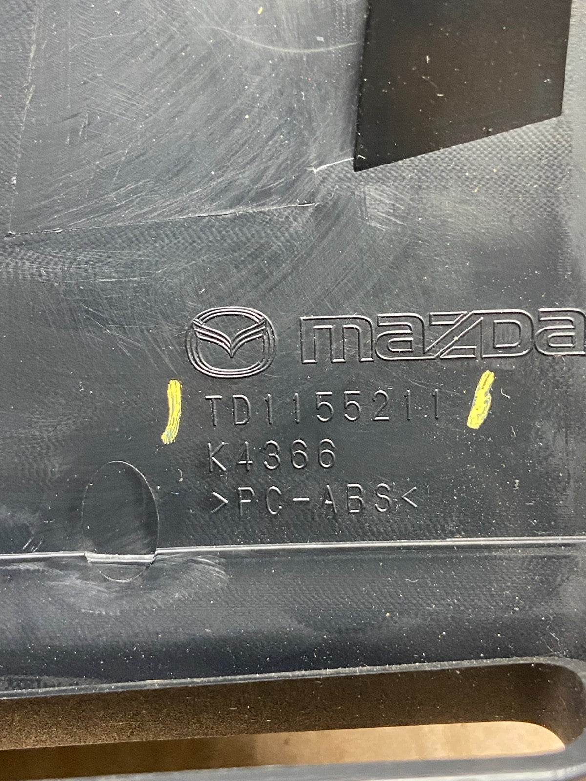2007 - 2009 Mazda CX-9 Radio Dash Trim Bezel W/Vent AC Climate Control AA8116 DG6