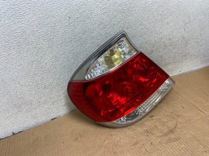 2005 to 2006 Toyota Camry Tail Light Left Driver Lh Side AI7018 LK2
