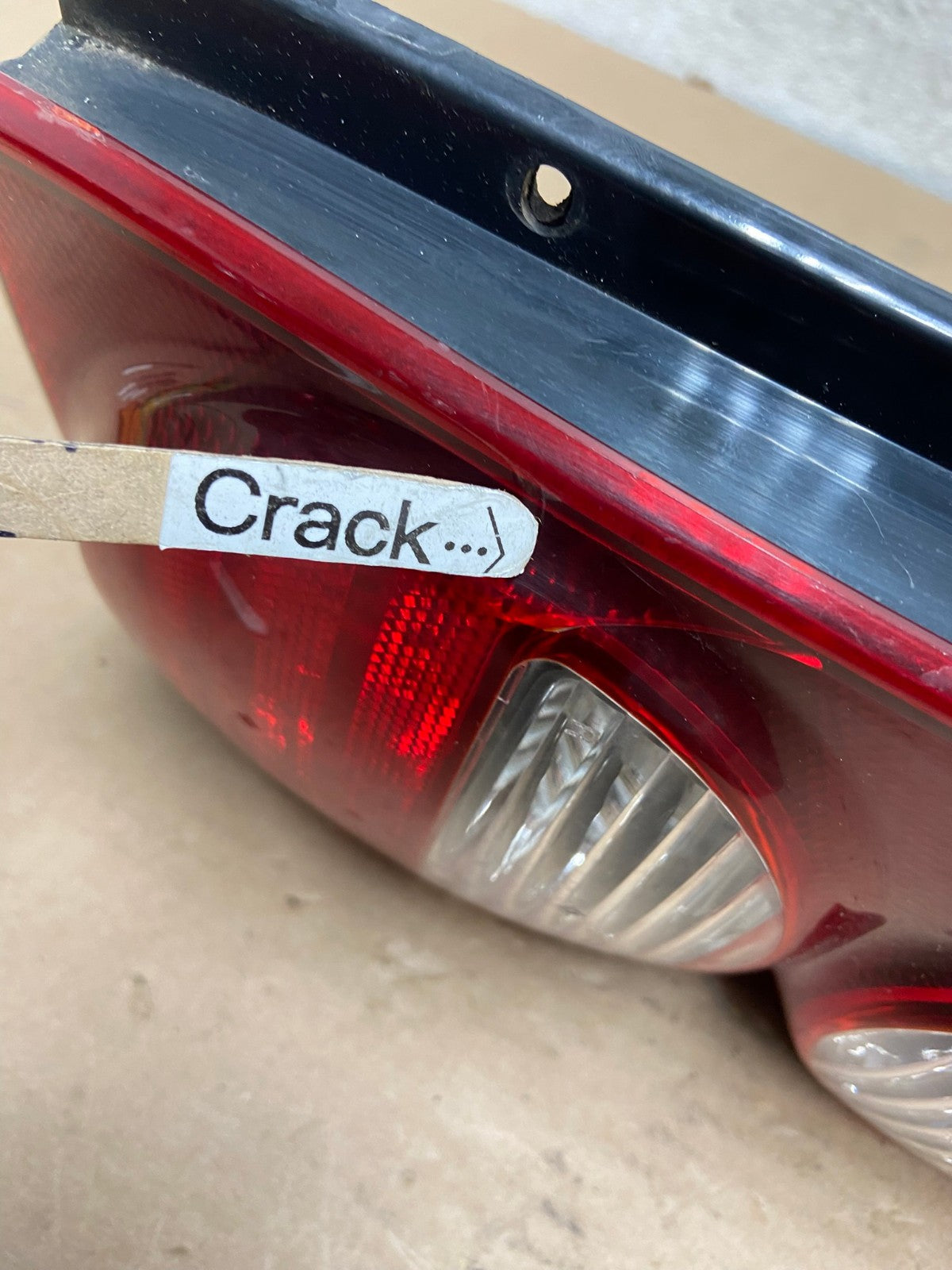 2005 2006 2007 Jeep Liberty Right Passenger Rh Side Tail Light AI0925 LK4