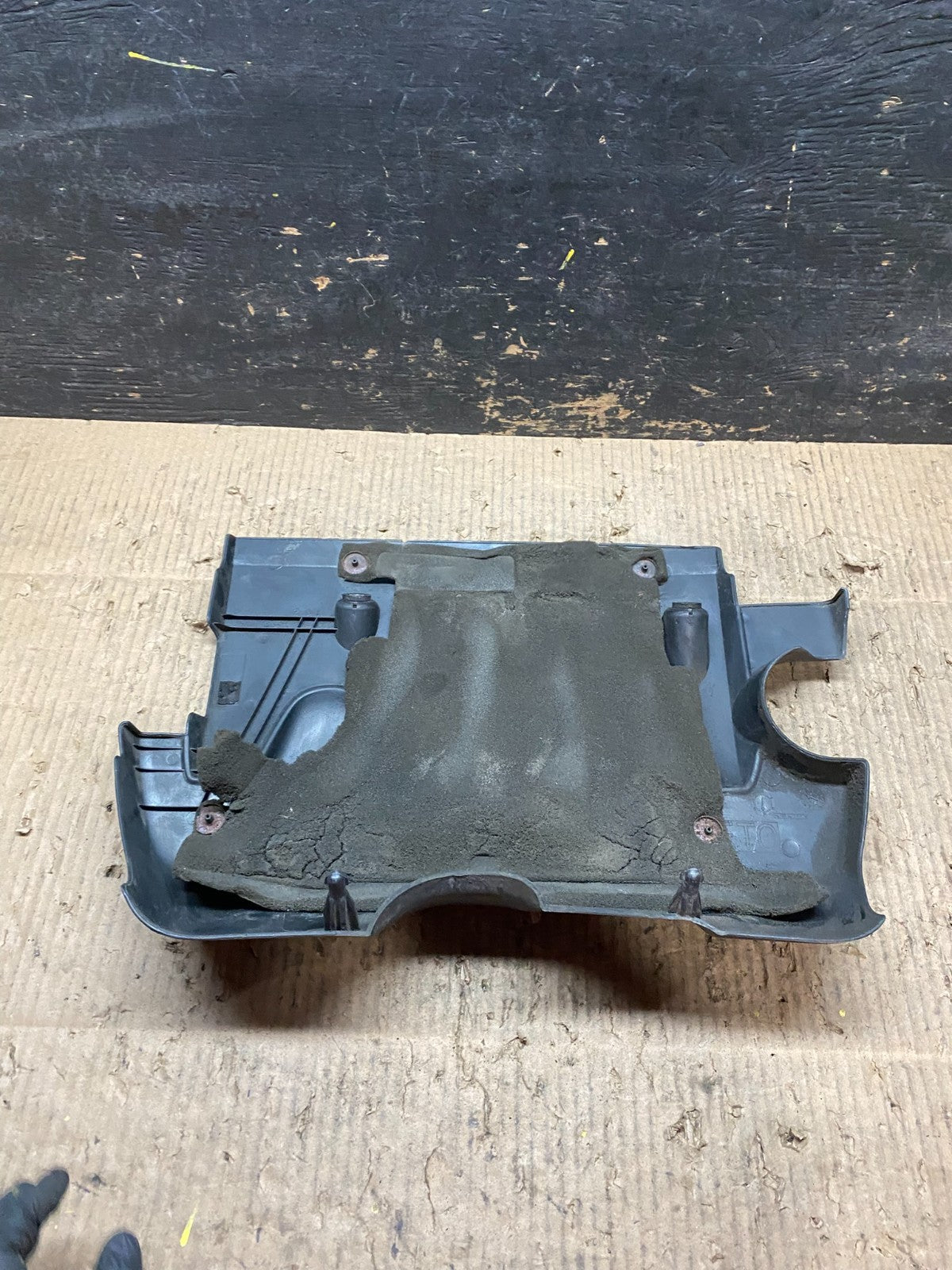 2009 to 2013 Nissan Sentra Engine Motor Cover T9916 DG5