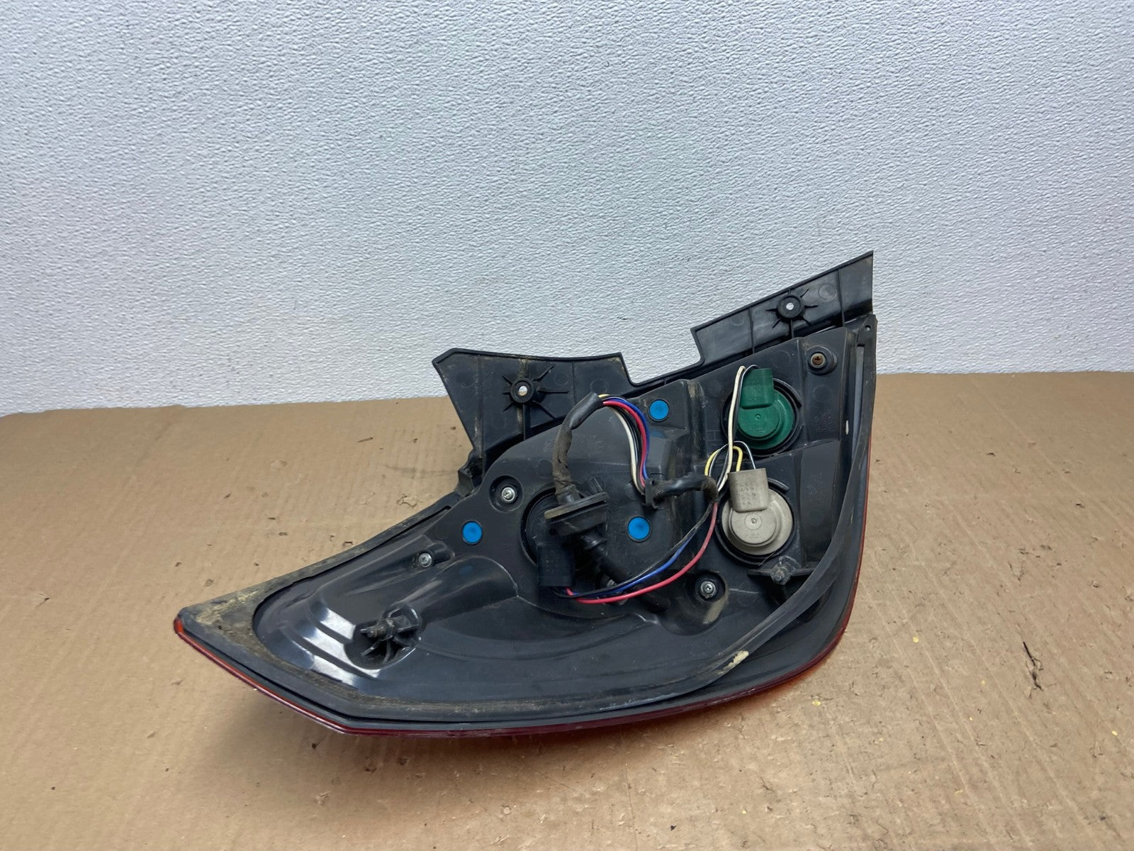2008 2009 2010 Saturn Vue Right Passenger Rh Tail Light Side Oem AC0309 LK6