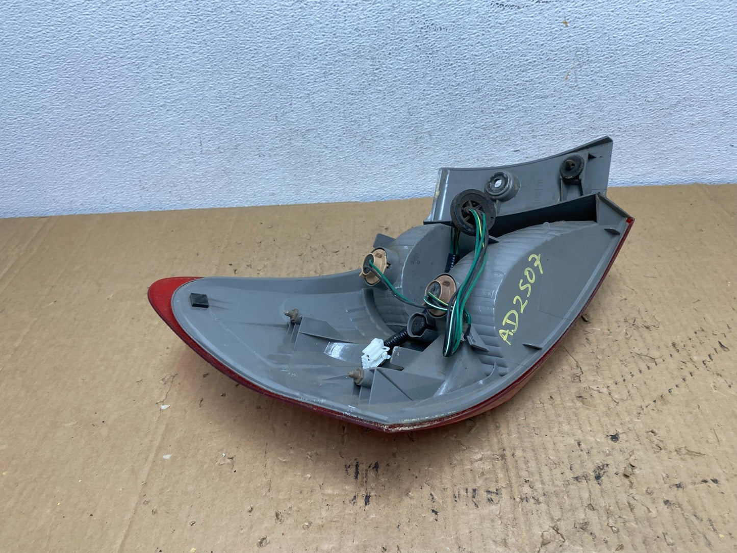 2008 to 2015 Nissan Rogue Right Passenger Rh Side Tail Light AD2507 DW4