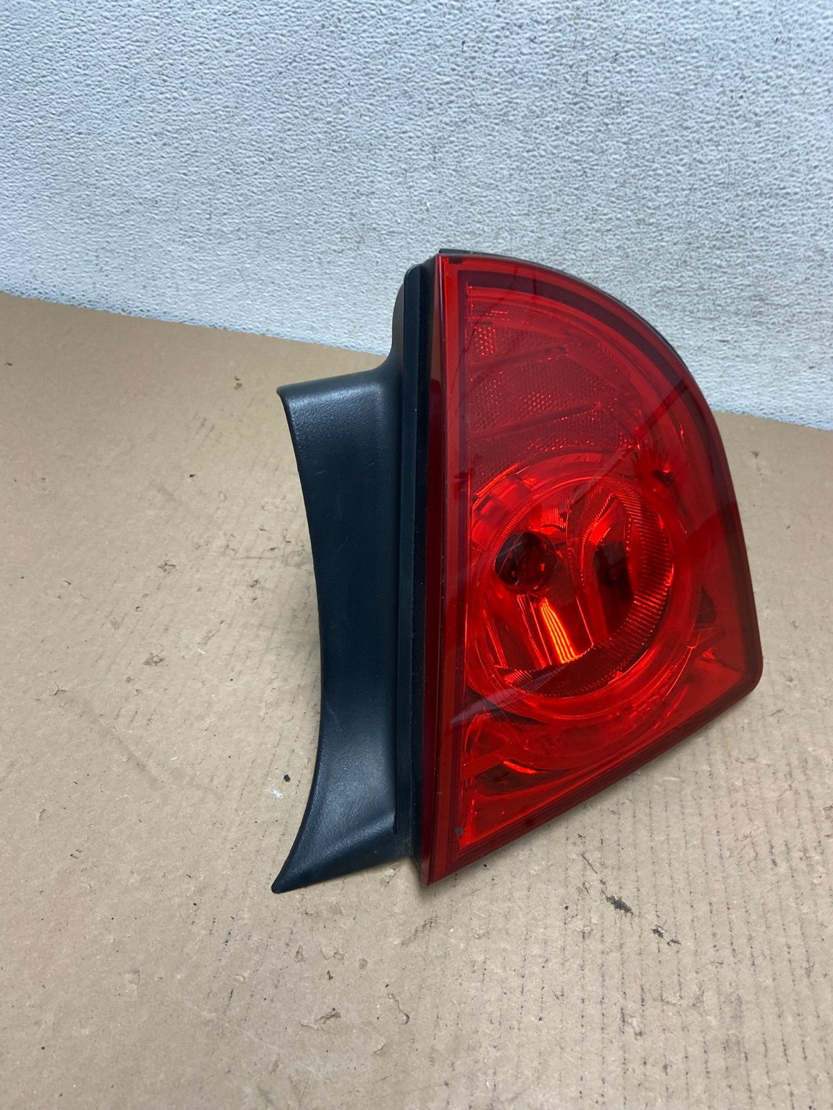 2008 2012 Chevrolet Malibu Right Passenger RH Side Tail Light AF3203 LK2