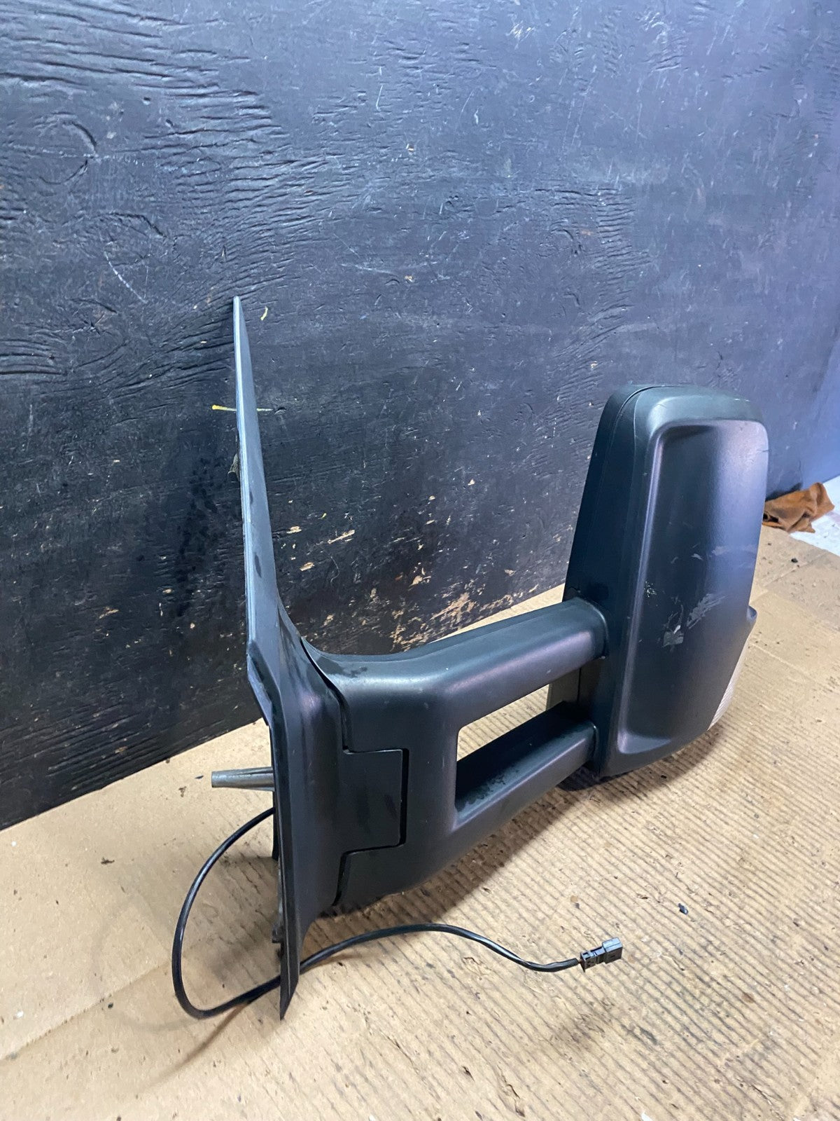 2007 to 2018 Mercedes-Benz Sprinter Left Driver Side View Door Mirror T6702 DG2