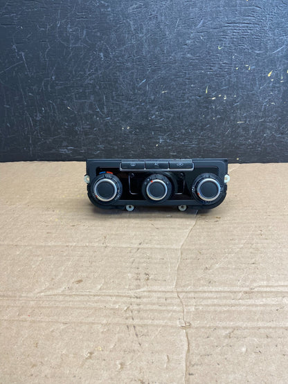 2009-2011 Volkswagen Tiguan Front Center Console Climate Control af1943 DG0