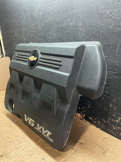 2010 to 2012 Chevrolet Equinox V6 VVT Plastic Engine Cover Shield OEM z6015 DG2
