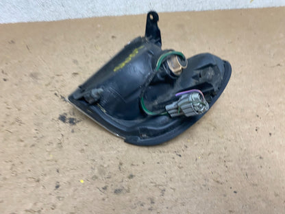 1999 to 2004 Nissan Pathfinder Passenger Corner Park Light Turn Signal P1448 DW6