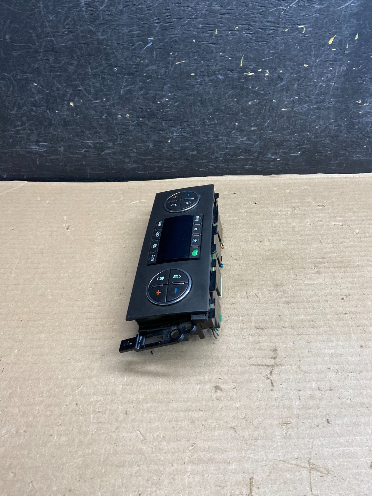 2007 to 2009 GMC Yukon Chevrolet Tahoe Climate Control A/C Panel ah3559 DG1