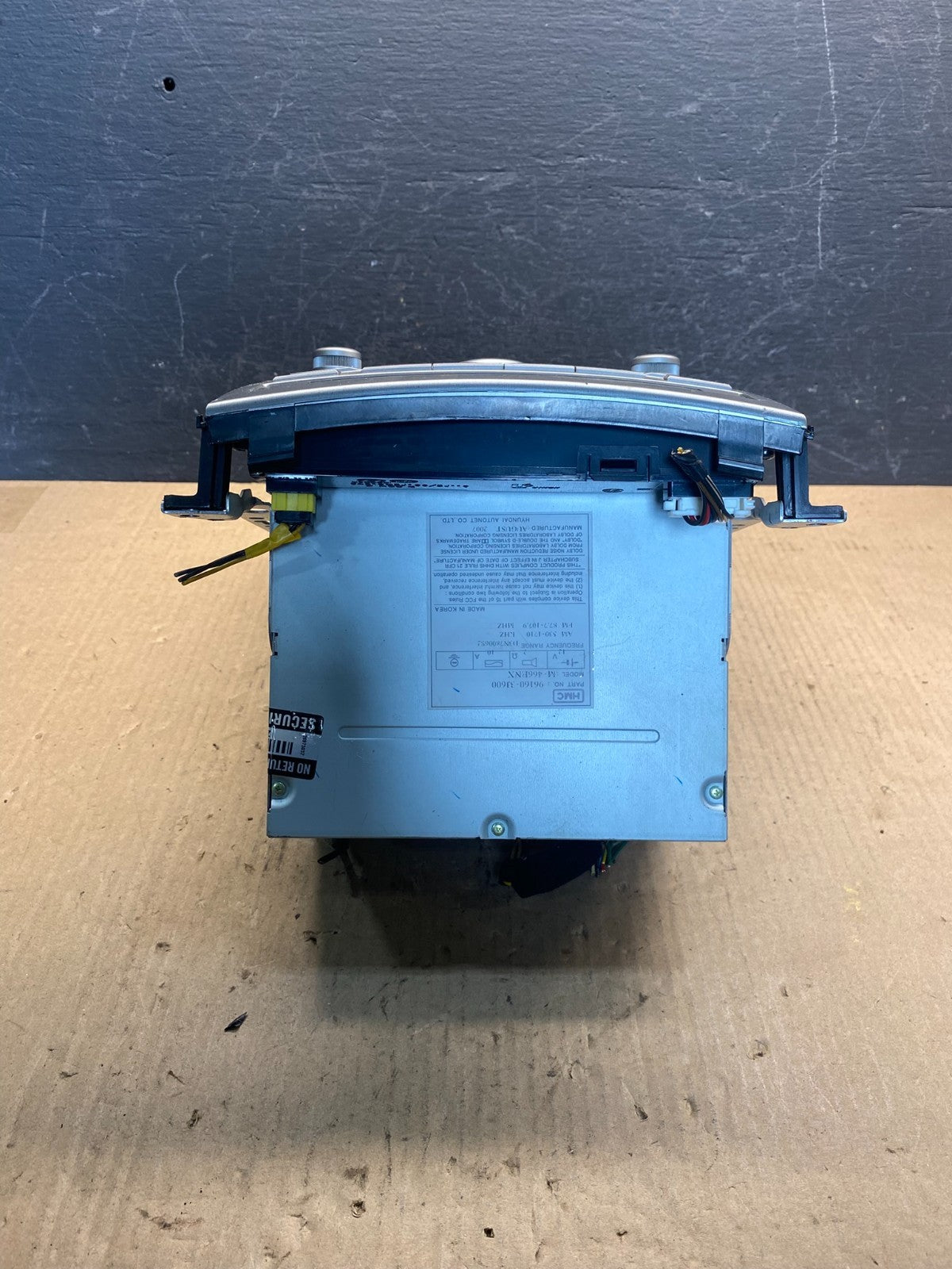 2007 to 2012 Hyundai Veracruz Auto Climate Temp Control Radio Bezel OE AE6395 DG3