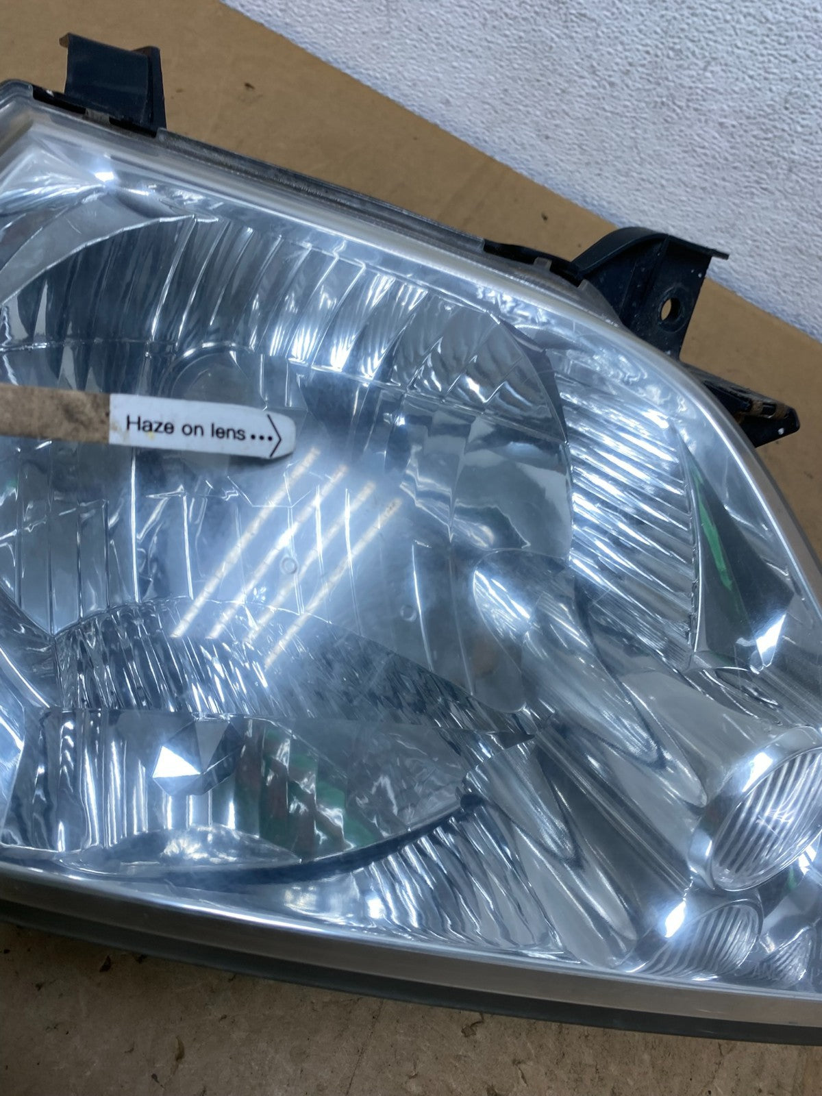 2002 - 2003 Mazda Mpv Right Passenger RH Headlight AD0692 DW4