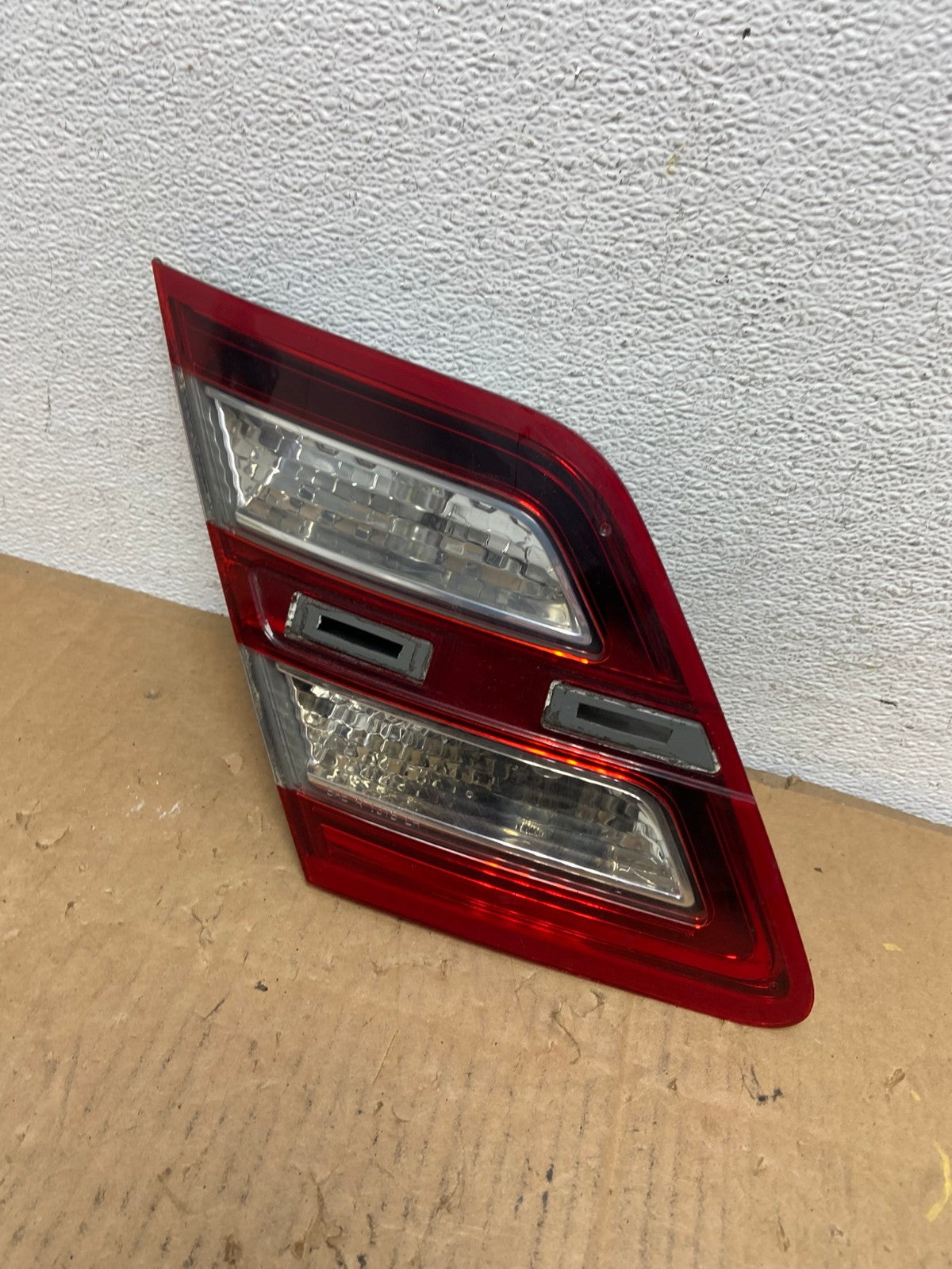 2013 to 2018 Ford Taurus Left Driver Lh Side Tail Light Inner AD1042 LK0