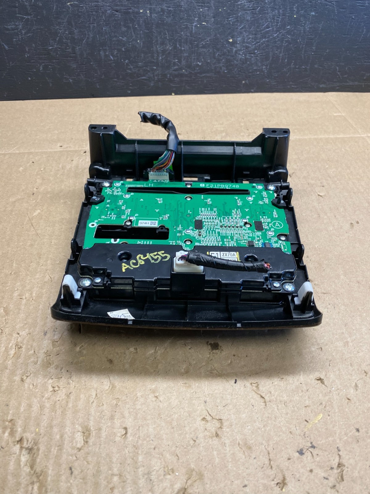 2010-2013 Nissan Maxima Center Console Climate Control Radio Bezel ac6455 DG5