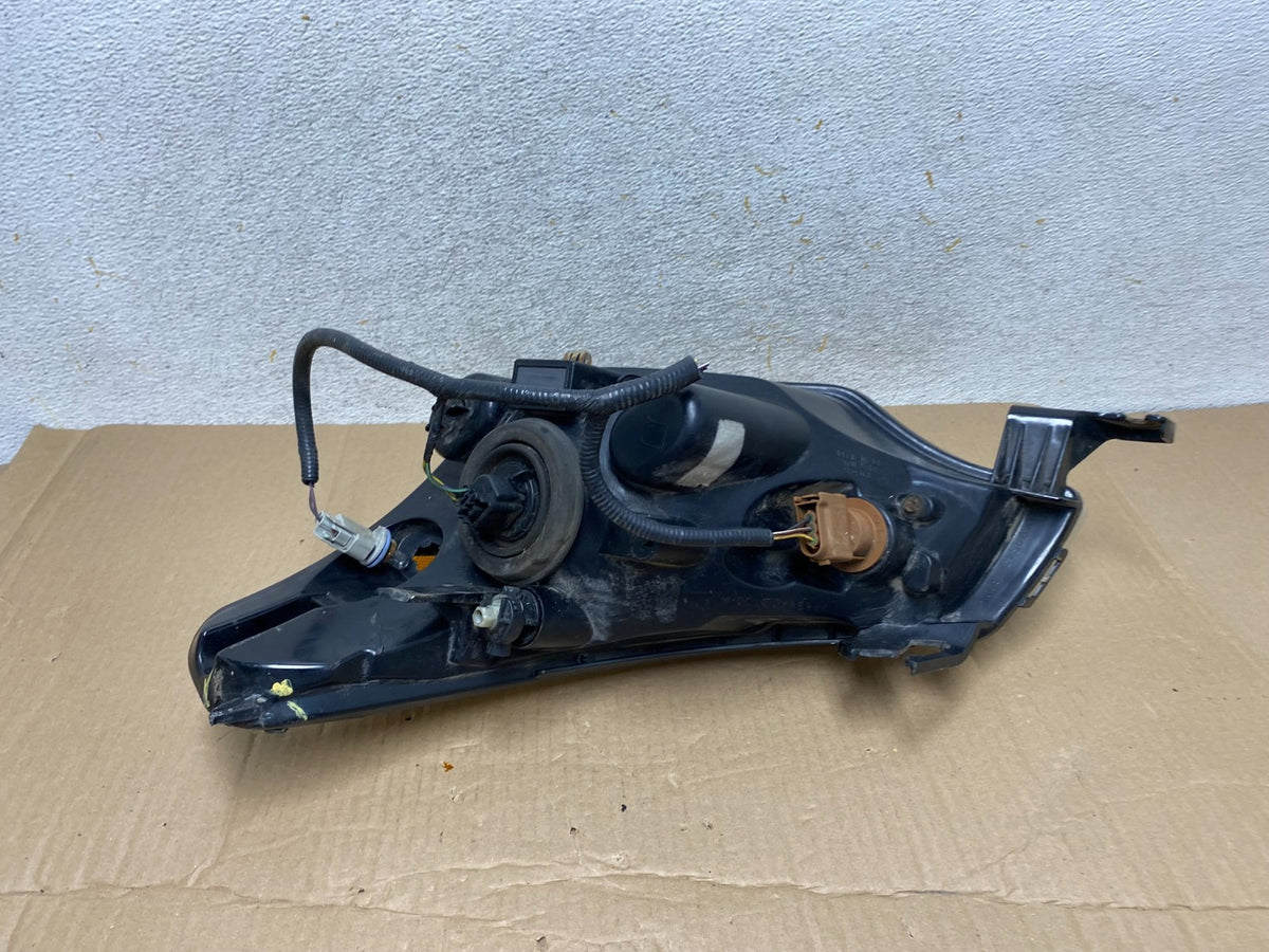 2008 2009 2010 2011 Ford Focus Right Passenger Rh Side Headlight AI1178 DW8