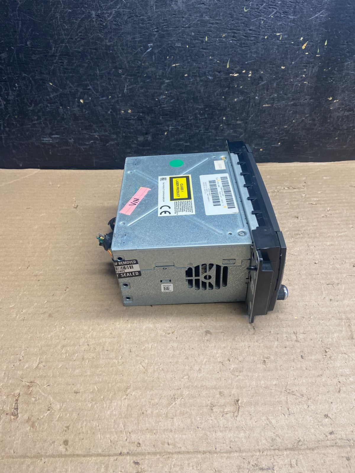 2011-2016 Chrysler Town Country Screen Display Player Satelite Radio ah5288 DG1