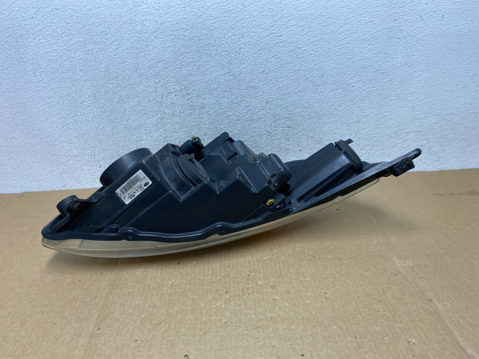 2013 to 2016 Ford C-MAX Left Driver LH Side Headlight AF9534 DW4