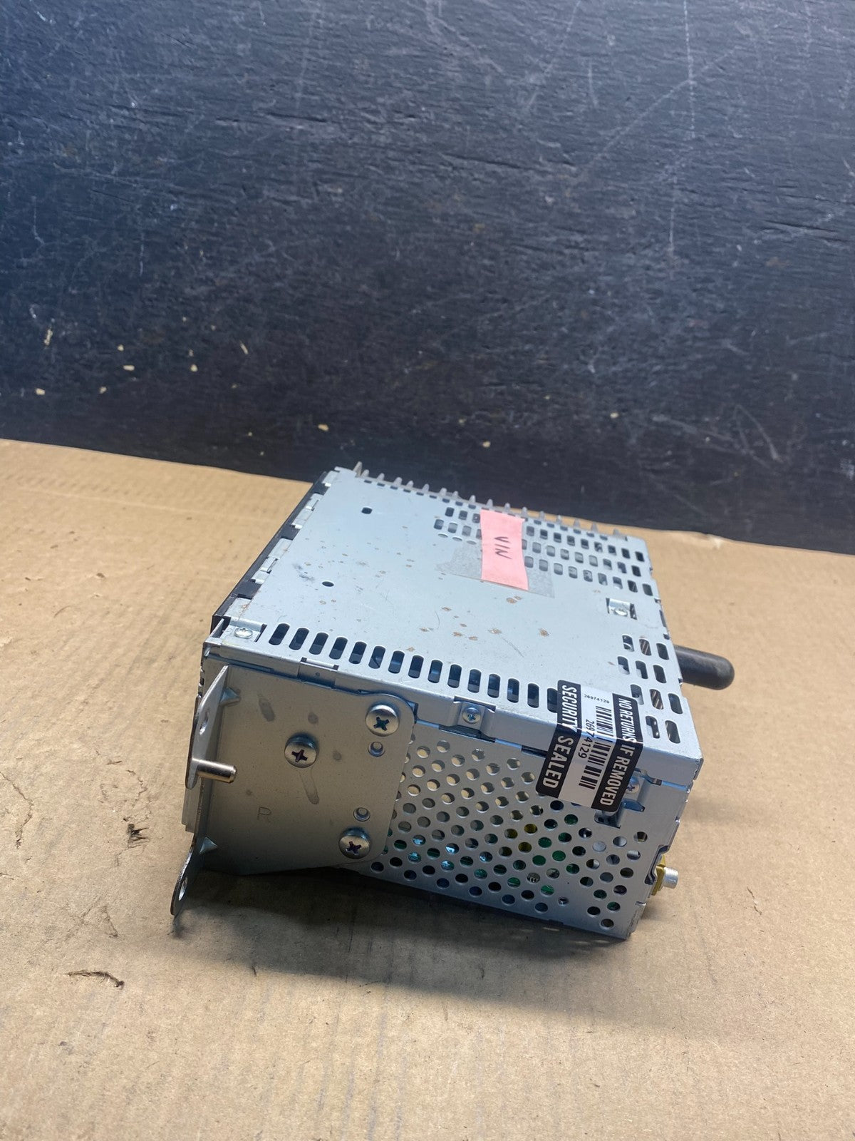 2012 to 2014 Ford Edge AM/FM Radio Reciever ah4783 DG1