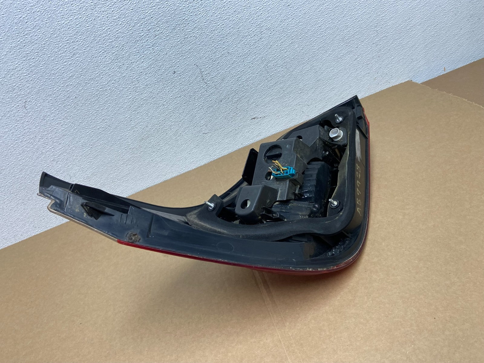 2008 2009 2010 BMW 5 525i 530i Right Passenger Rh Tail Side Light Oem AB9928 DW6