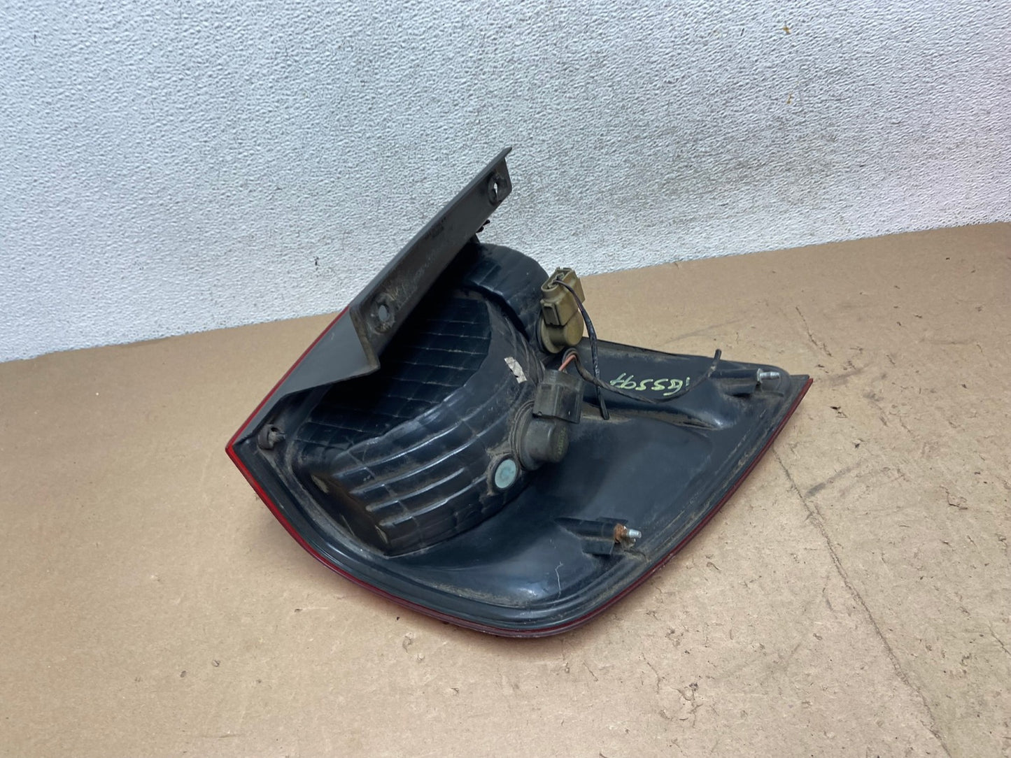 2003 2004 2005 2006 Ford Expedition Right Passenger Rh Tail light AG5597 LK5