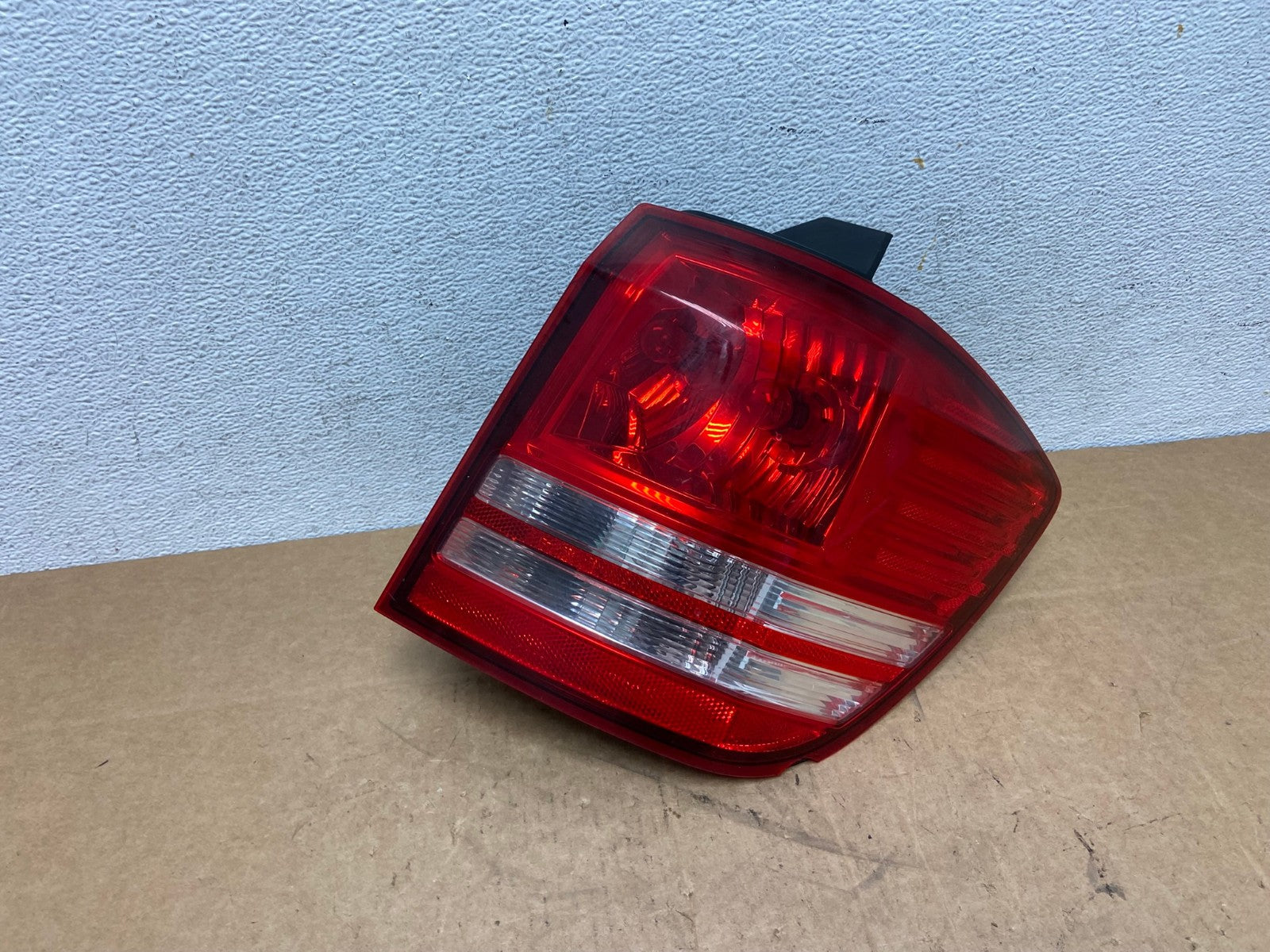 2009 - 2011 Dodge Journey Right Passenger Side Tail Light AD6258 LK0