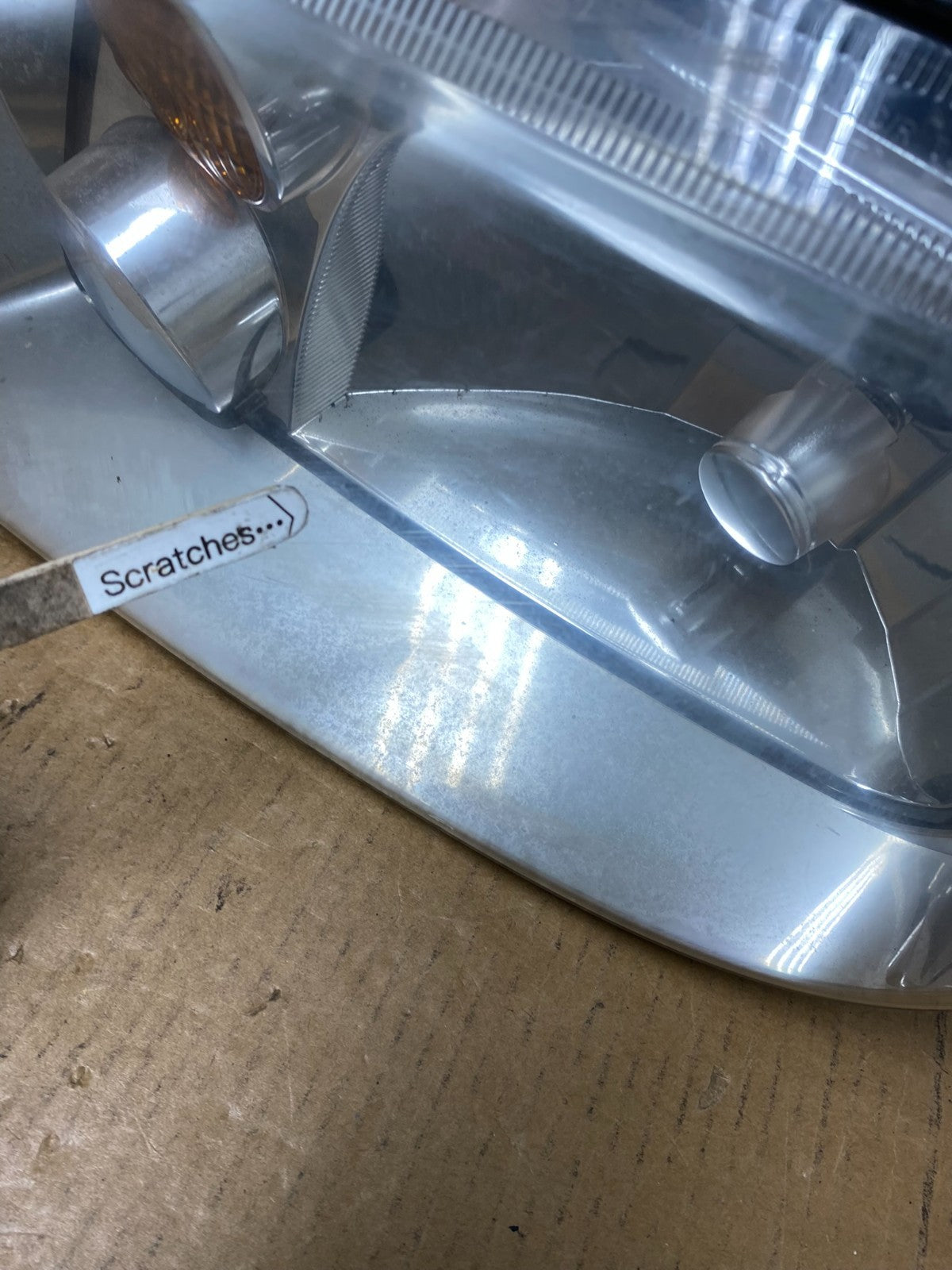 2002 to 2004 Volkswagen Jetta Left+Right Headlights AE2623 DW4