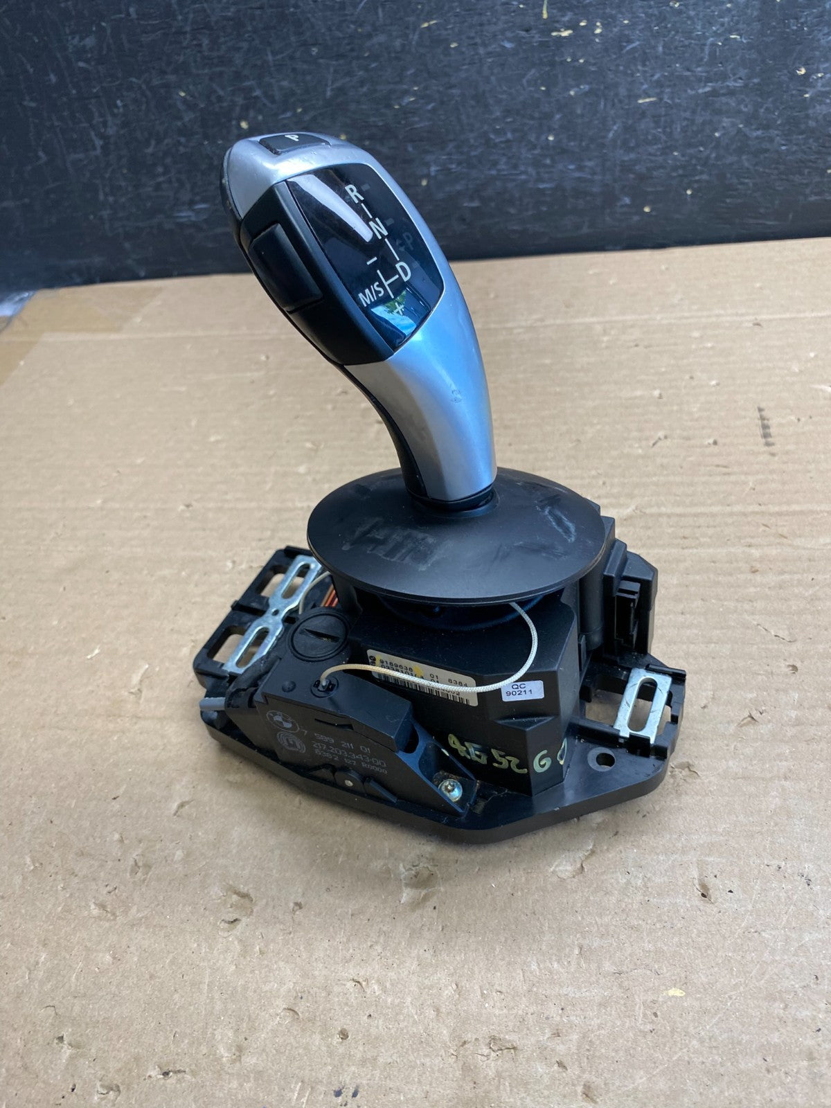 2008-2010 BMW 528I 535I E60 Auto Gear Selector Transmission Shifter AG5260 DG2