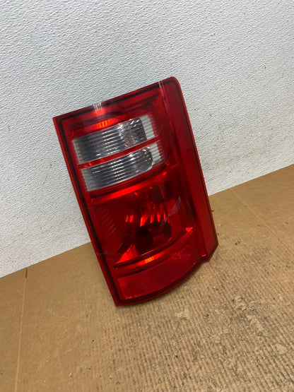 2008 2009 2010 Dodge Grand Caravan Right Passenger Rh Tail Light AE2778 LK2