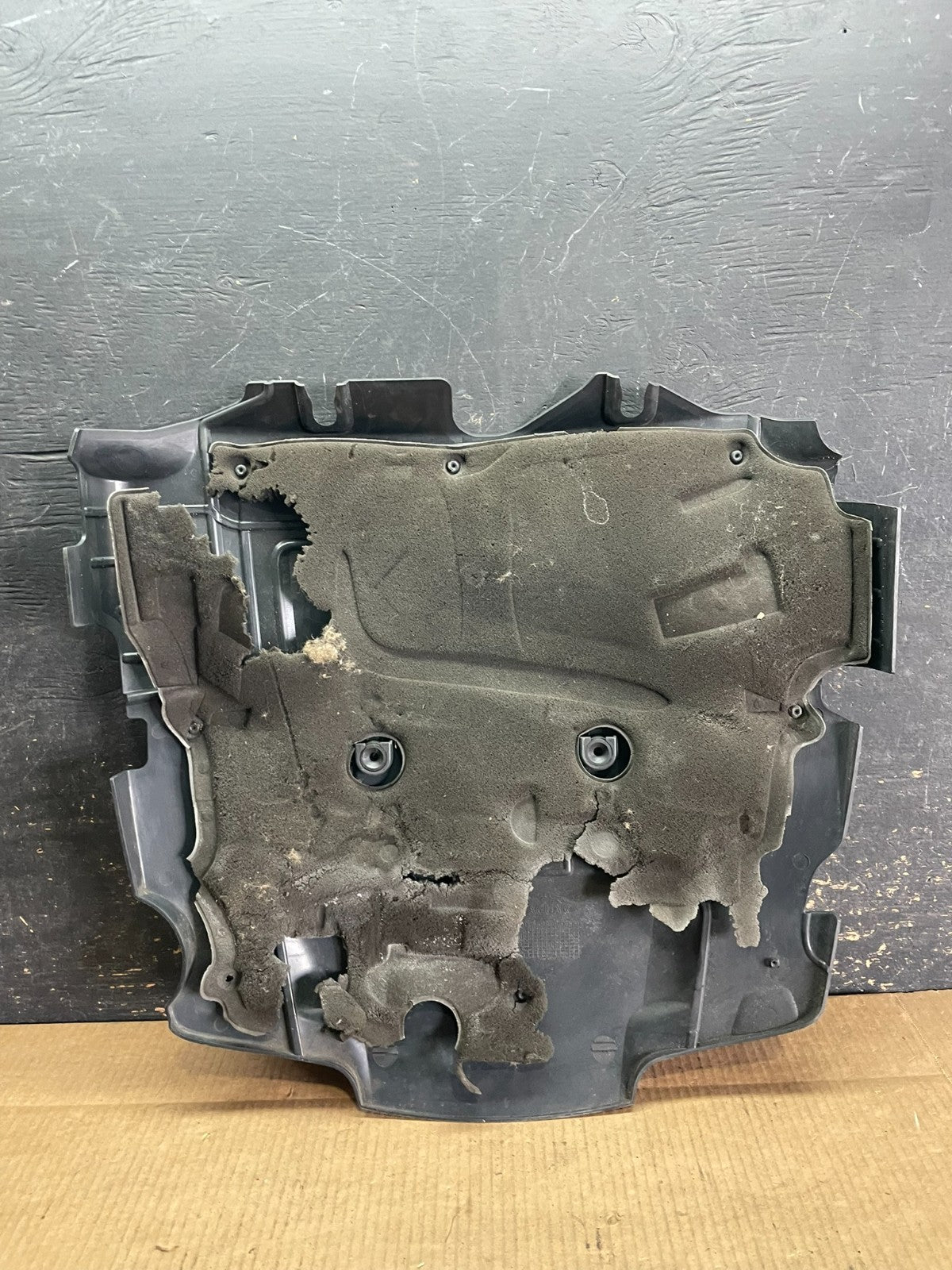 2010 to 2019 Jaguar XF XE 3.0L F-Pace Engine Motor Plate Cover OEM AA9226  DG5