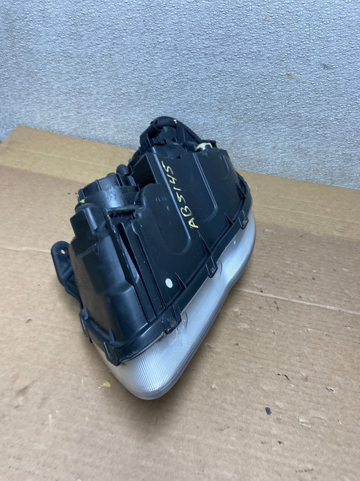2007 2008 2009 2010 Hyundai Elantra Right Passenger Side Headlight OEM AB5145 DW7