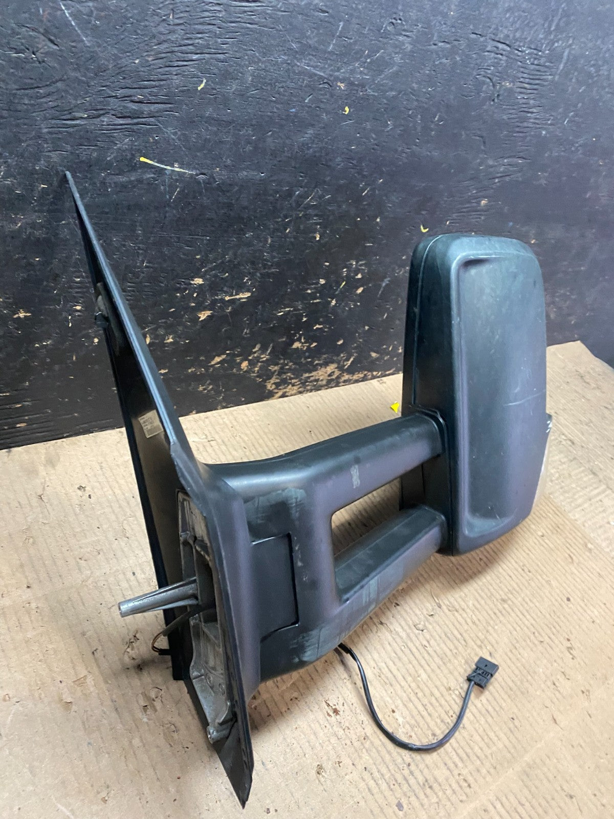 2007 to 2017 Freigtliner Sprinter  Left Driver View Door Mirror OEM W5914 MS2