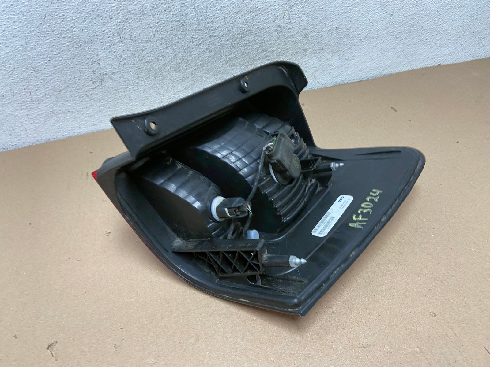 2008 to 2012 Ford Escape Left Driver LH Side Tail Light DEPO AF3024 LK5