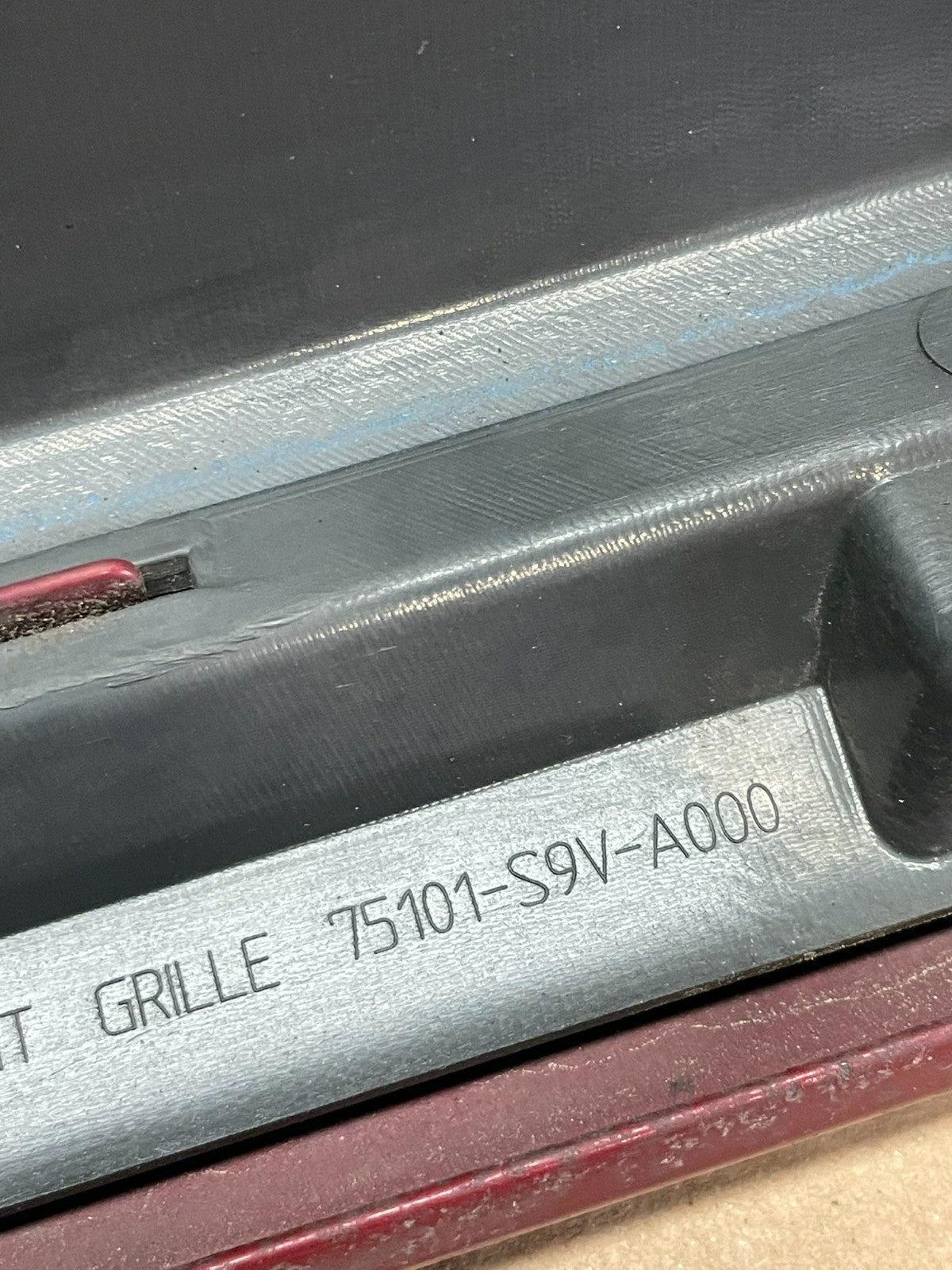2003 2004 2005 Honda Pilot Front Upper Grill Grille AB7630 DG7