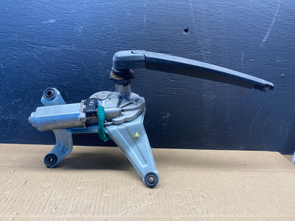 2007 - 2010 Hyundai Santa Fe Rear Glass Windshield Wiper Motor ad1517 DG0