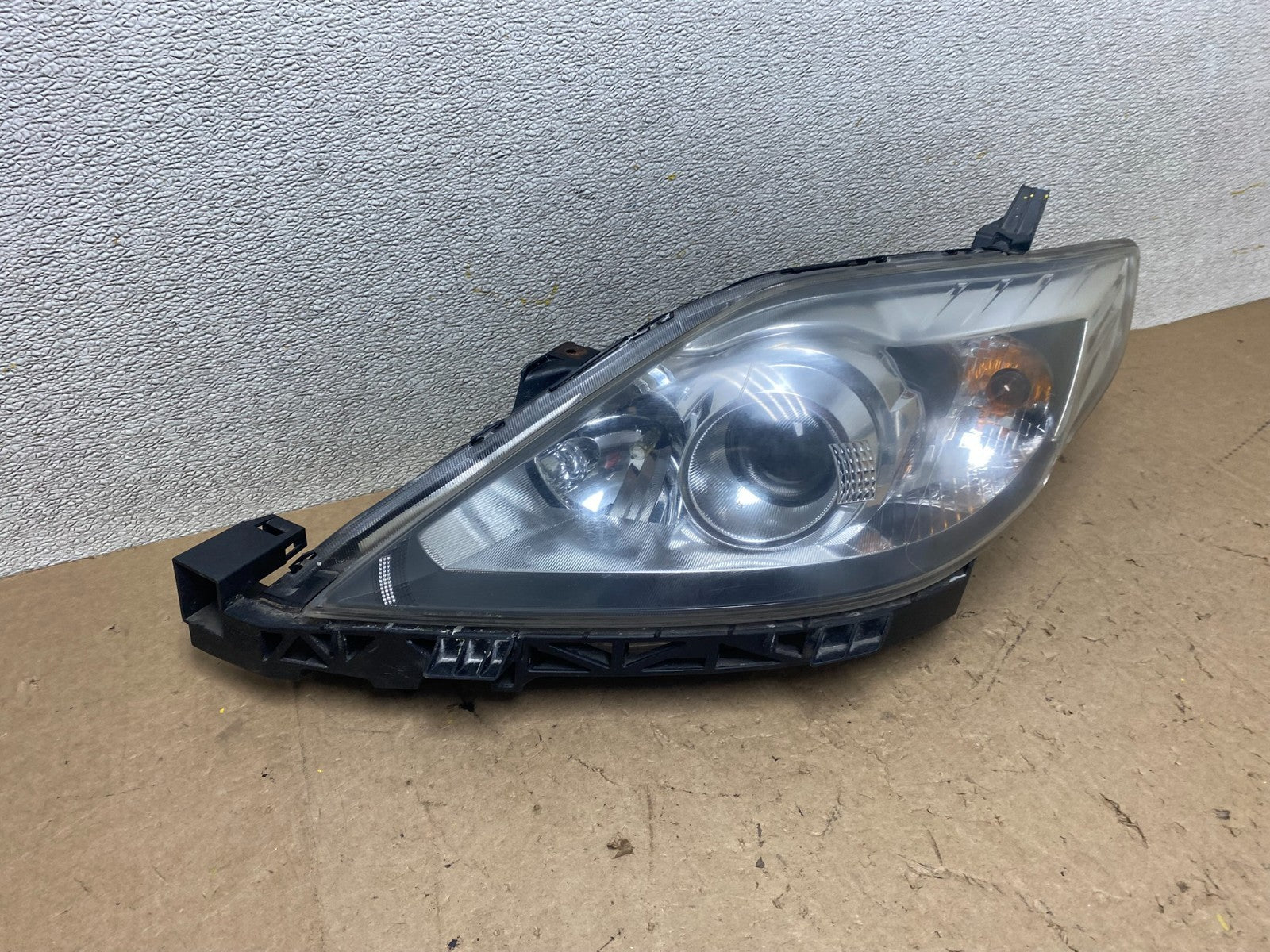 2008 2009 2010 Mazda 5 Left Driver LH Side Headlight Xenon HID W9047 DW2