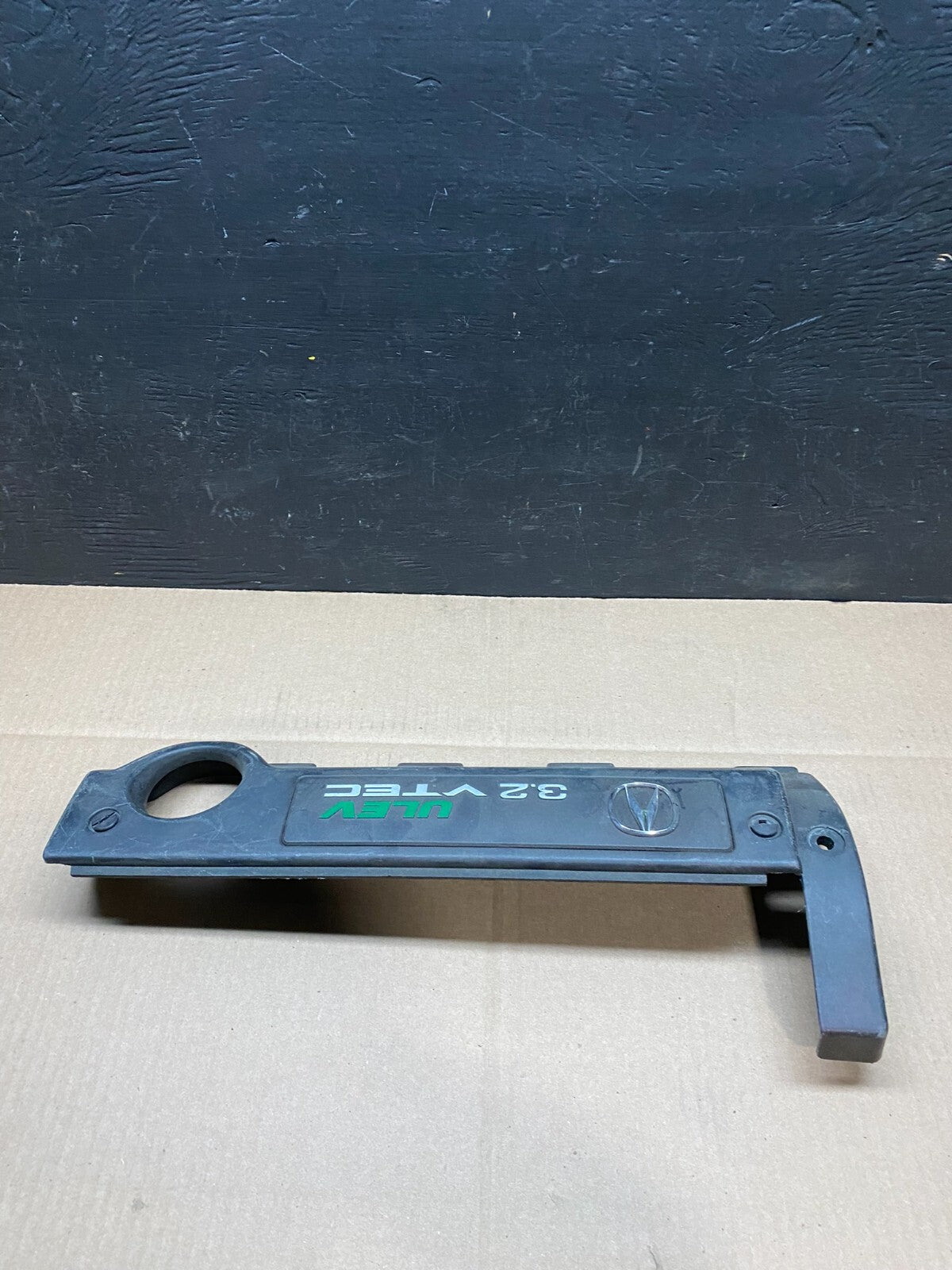 2004 to 2006 Acura TL 3.2L VTEC Engine Motor Cover Front Trim F35101