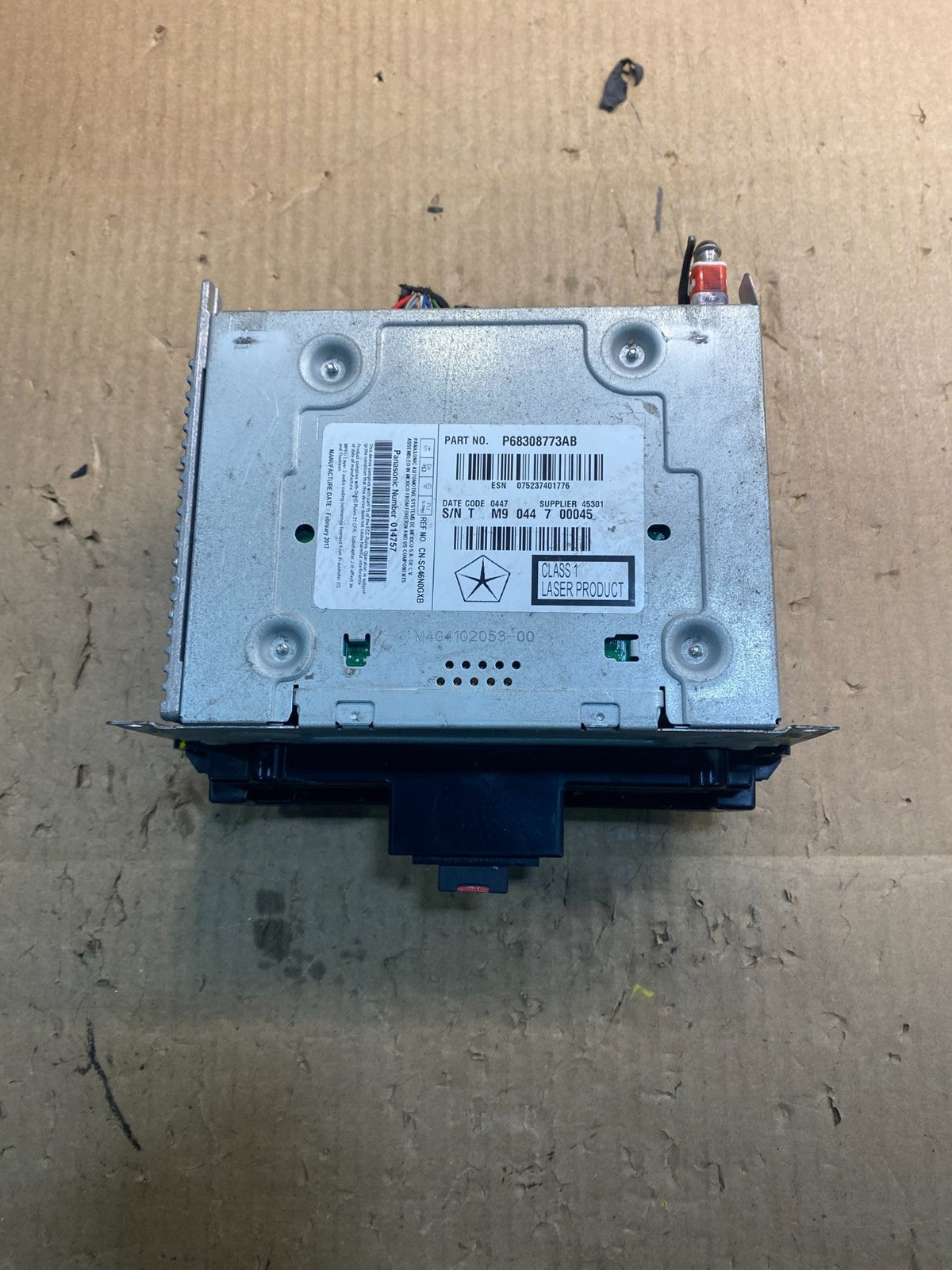 2011-2015 Chrysler Dodge Navigation Radio HDD Block CD MP3 Player Z5374 DG4