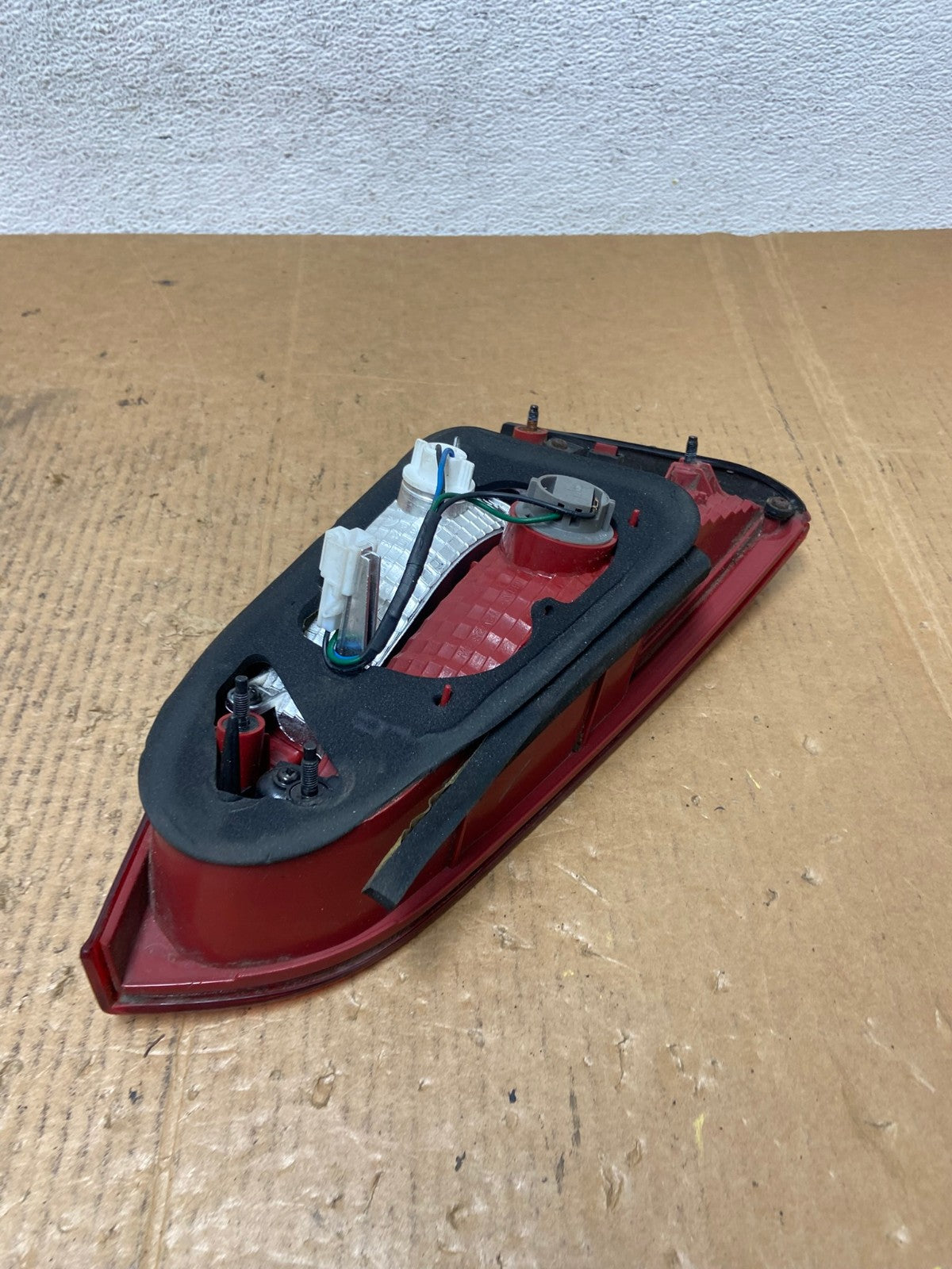 2013-2016 Hyundai Santa fe sport Right Passenger Side Inner Tail Light AE2648 LK6