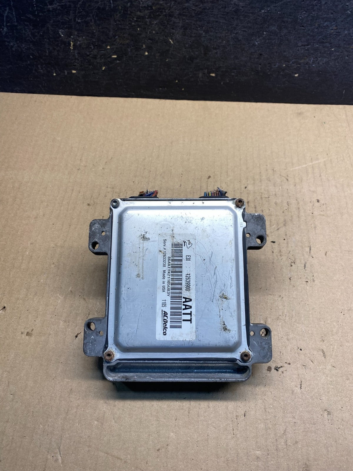 2010 to 2013 Chevrolet Silverado Yukon Engine Control Module ECM ECU ah1686 DG1