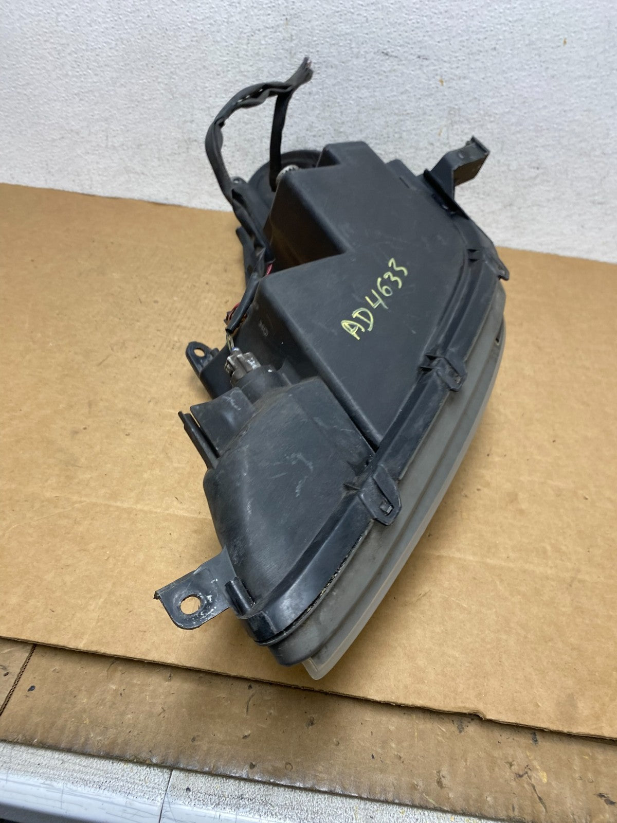2002 - 2004 Lexus Es300 Es330 Right Passenger Headlight Halogen AD4633 DW8
