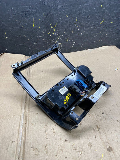 2010 to 2012 Ford Escape Ac Heater Climate Control Radio Bezel Trim Oem x5853 DG3